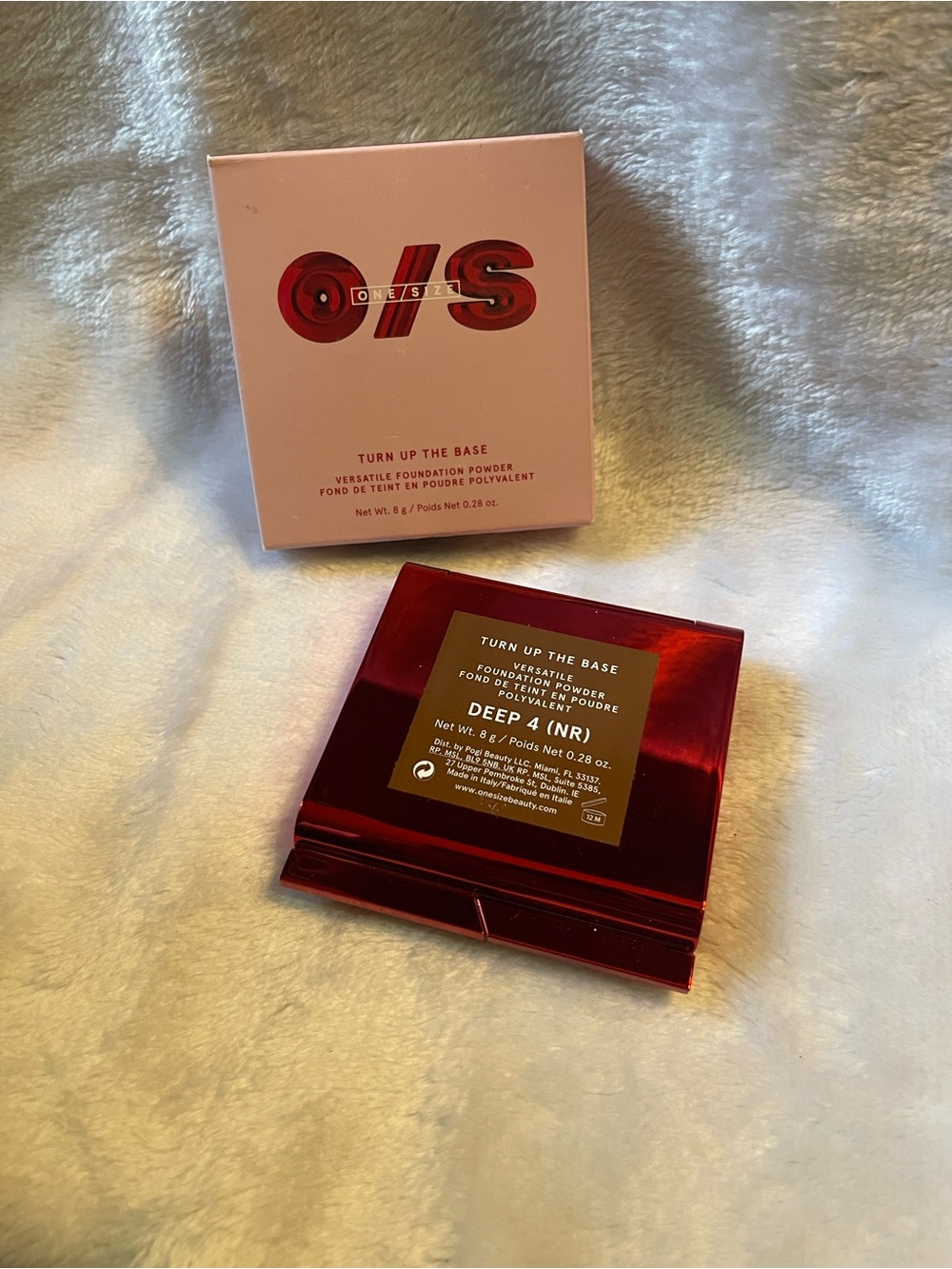ONE/SIZE Turn Up The Base Versatile Foundation Powder - Red Compact